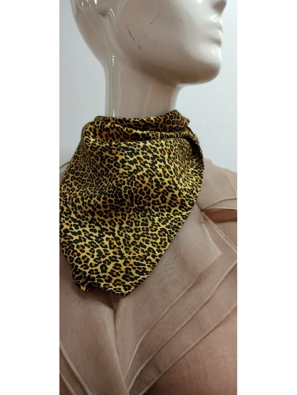 Vintage 1950s Cheetah Animal Print Silk Scarf UNISEX 17